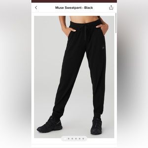 ALO muse sweatpant